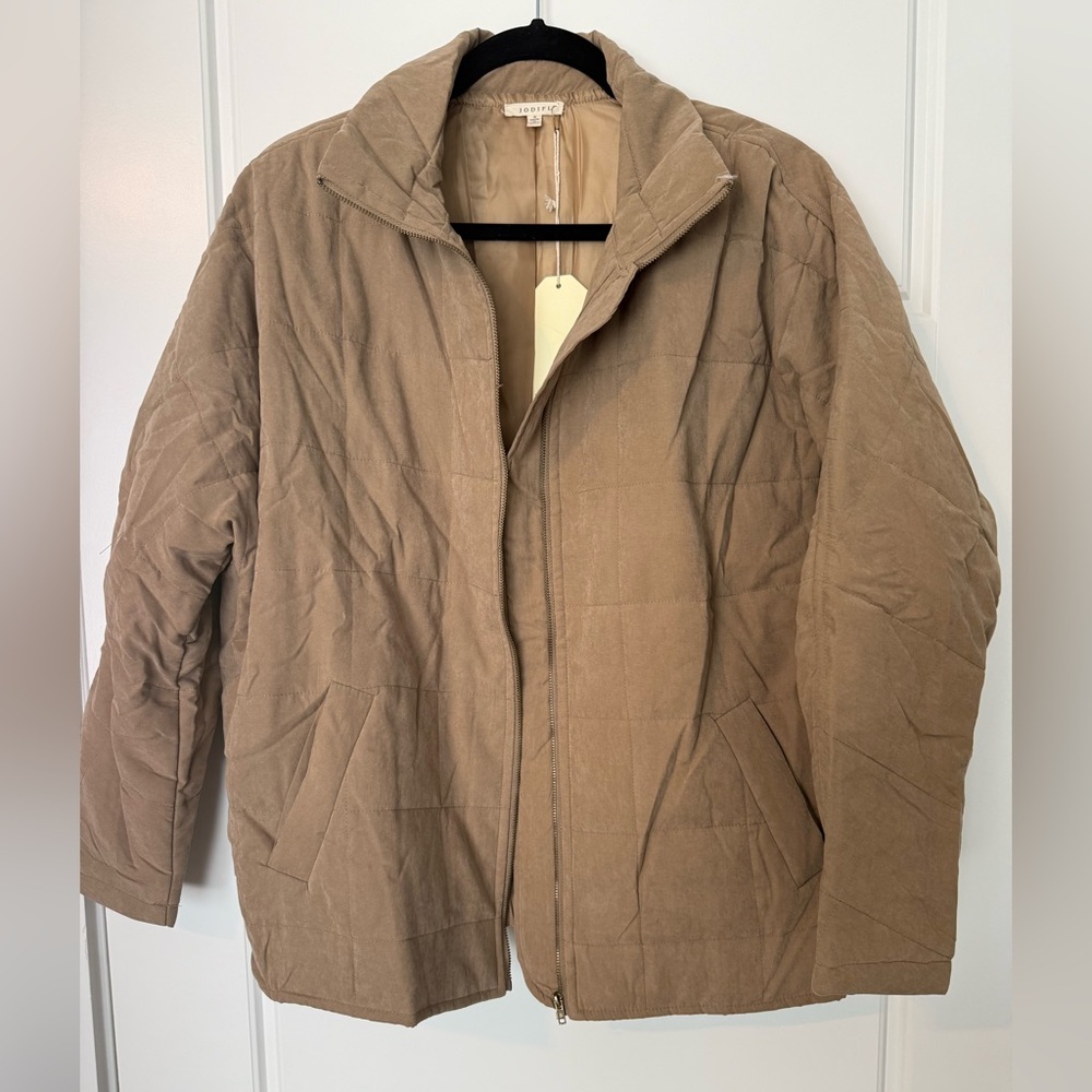 Jodifl// Tan Quilted Jacket